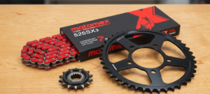 Cuándo cambiar la cadena y el piñón de la moto